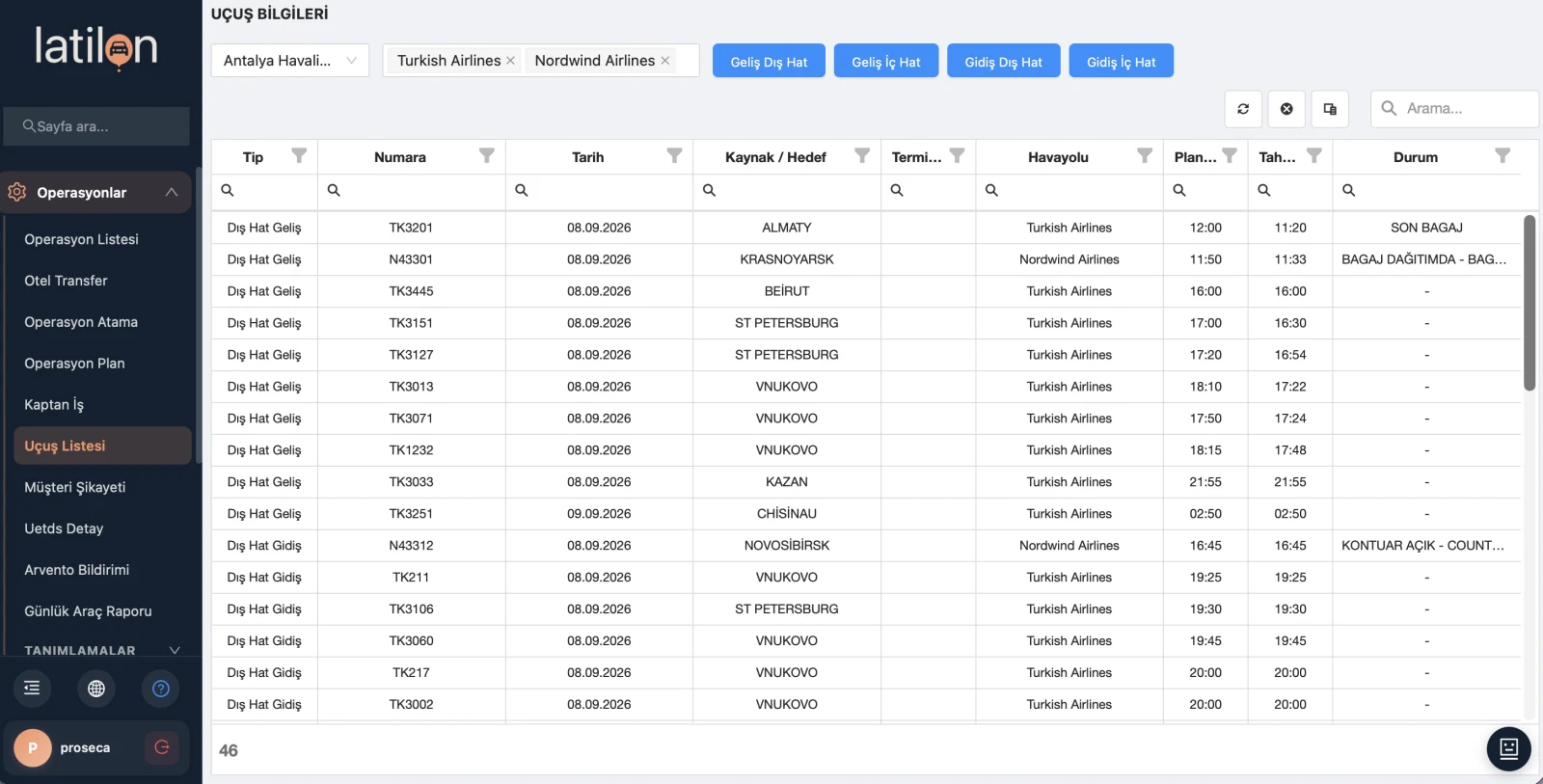 Latilon flight list: airline filters, scheduled and estimated times, live flight statuses
